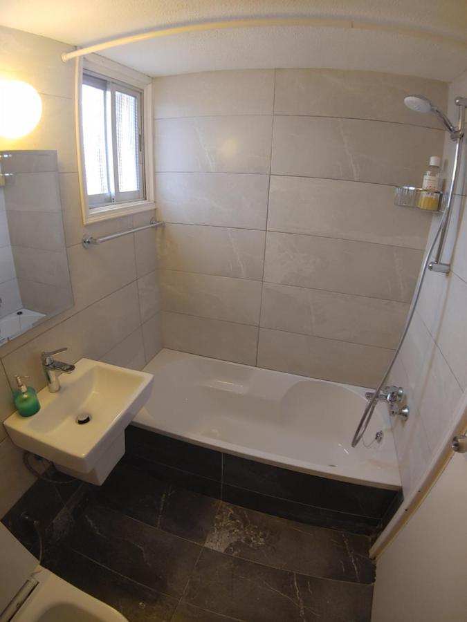 Luxury Apartment In Light House Beach Paphos Luaran gambar